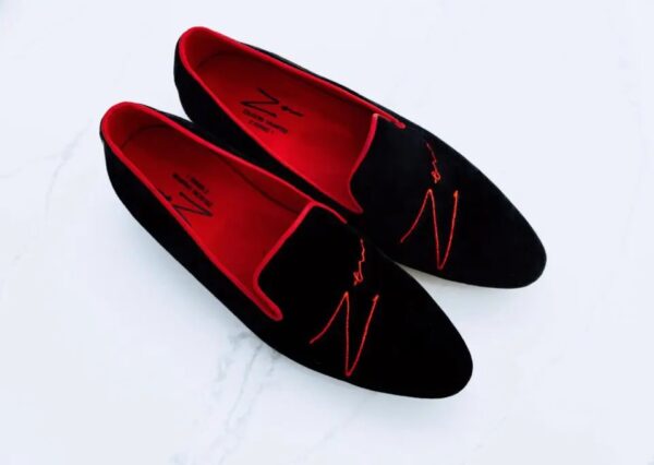 Exclusive pair Zeusori  fashion mens shoes. Vampire & Ghost Series Luxury Loafers
